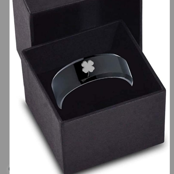 Tungsten Carbide like Men’s Ring - Picture 3 of 9